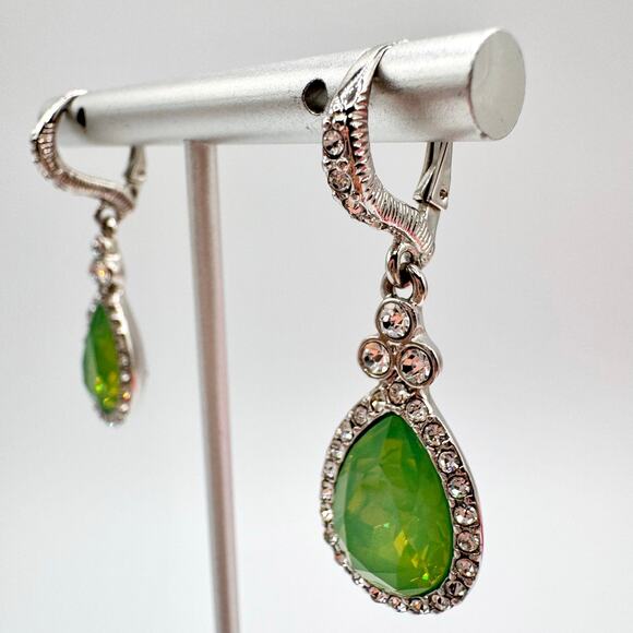 Givenchy Seafoam Green Teardrop Crystal Drop Earrings Special Occasion Wedding - Picture 3 of 7